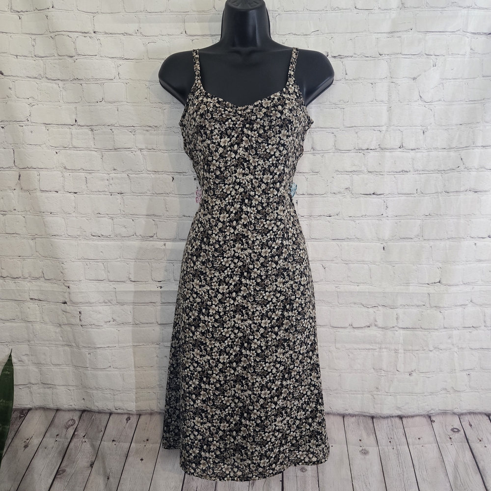 Old Navy Micro Floral Babydoll Milkmaid Fairy Grung Dress Y2K Preppy Whimsygoth